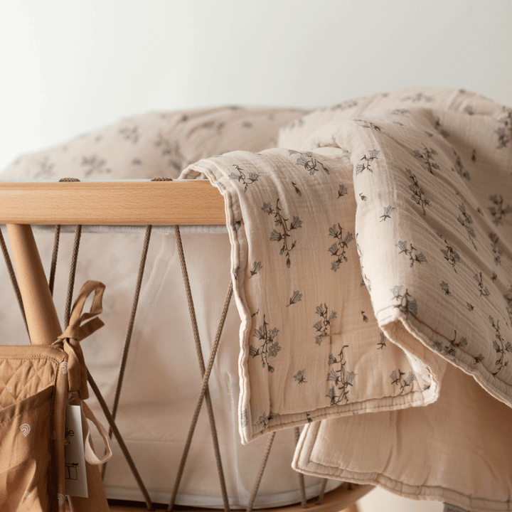 How to Ease out of Daylight Saving with a Baby or Toddler - tula baba