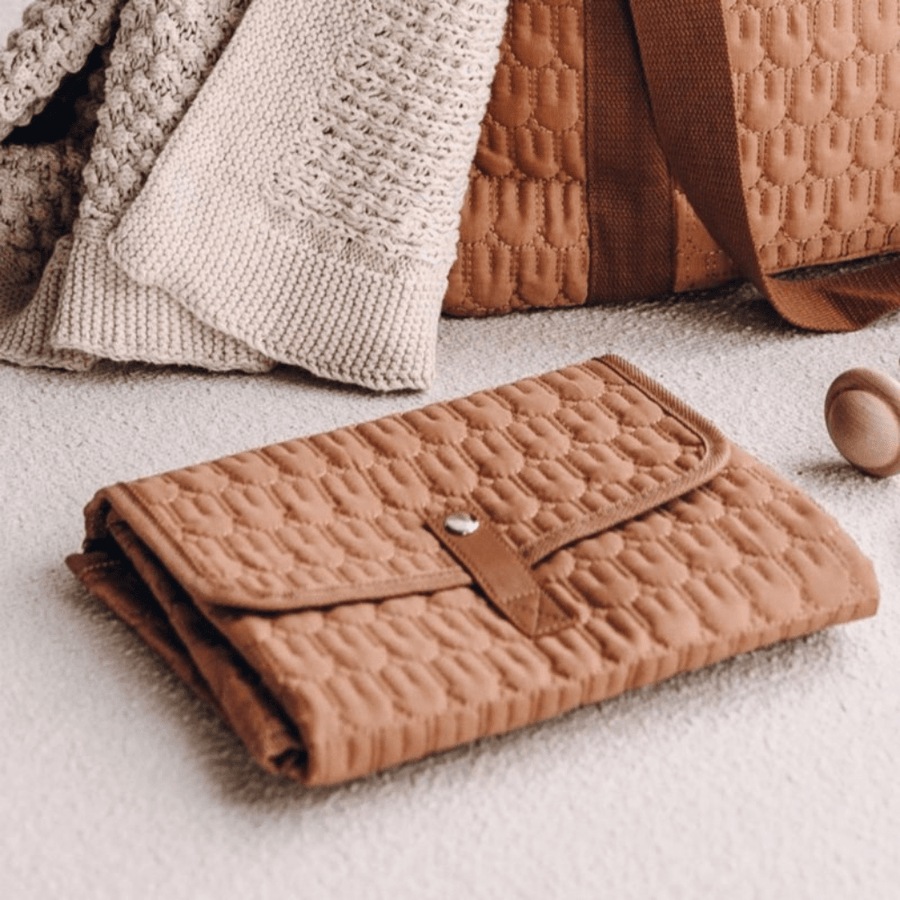Changing mat - [product_vendor}