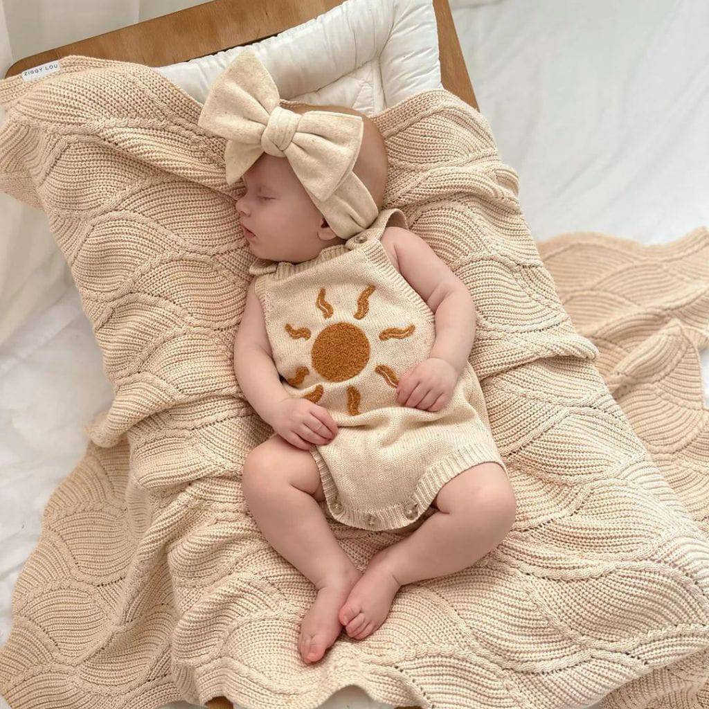 Knitted blanket | Biscotti fleck | Ziggy lou