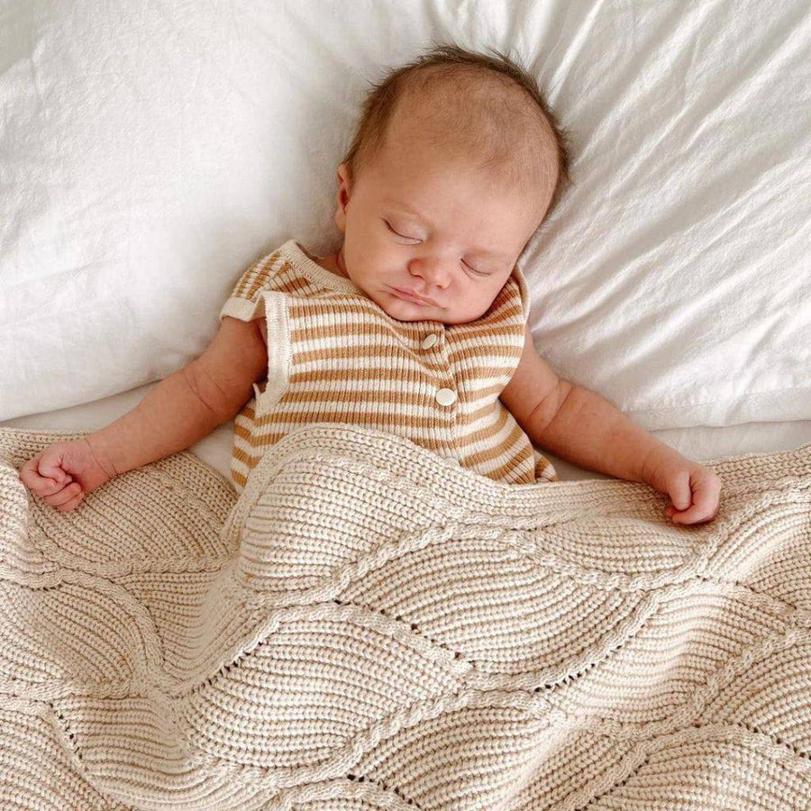Knitted blanket | Biscotti fleck | Ziggy lou