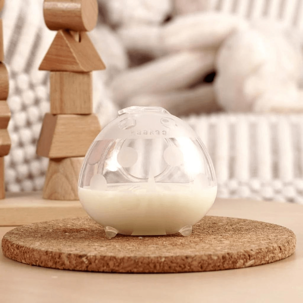 Ladybug silicone breast milk collector | Haakaa
