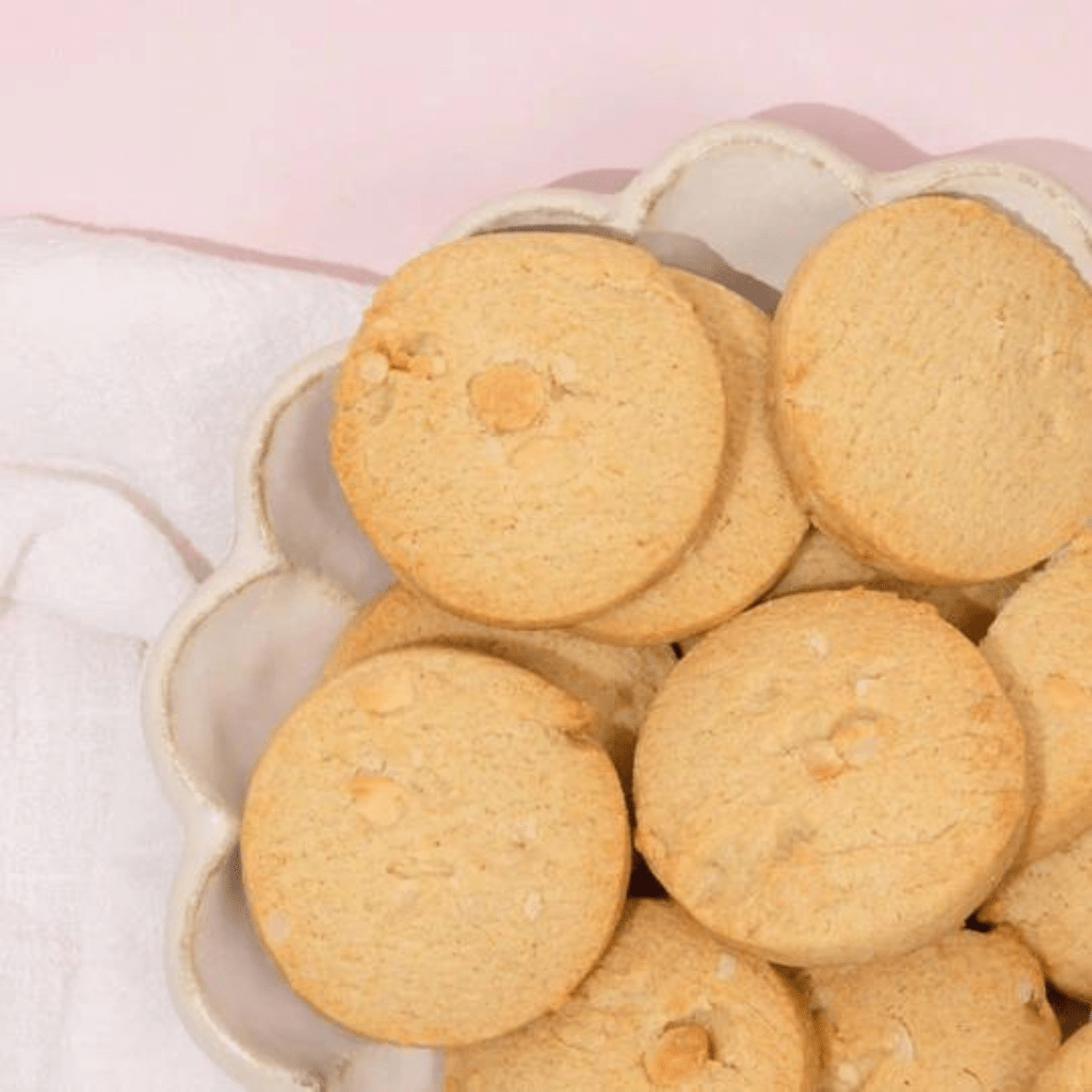 White choc & macadamia lactation cookie