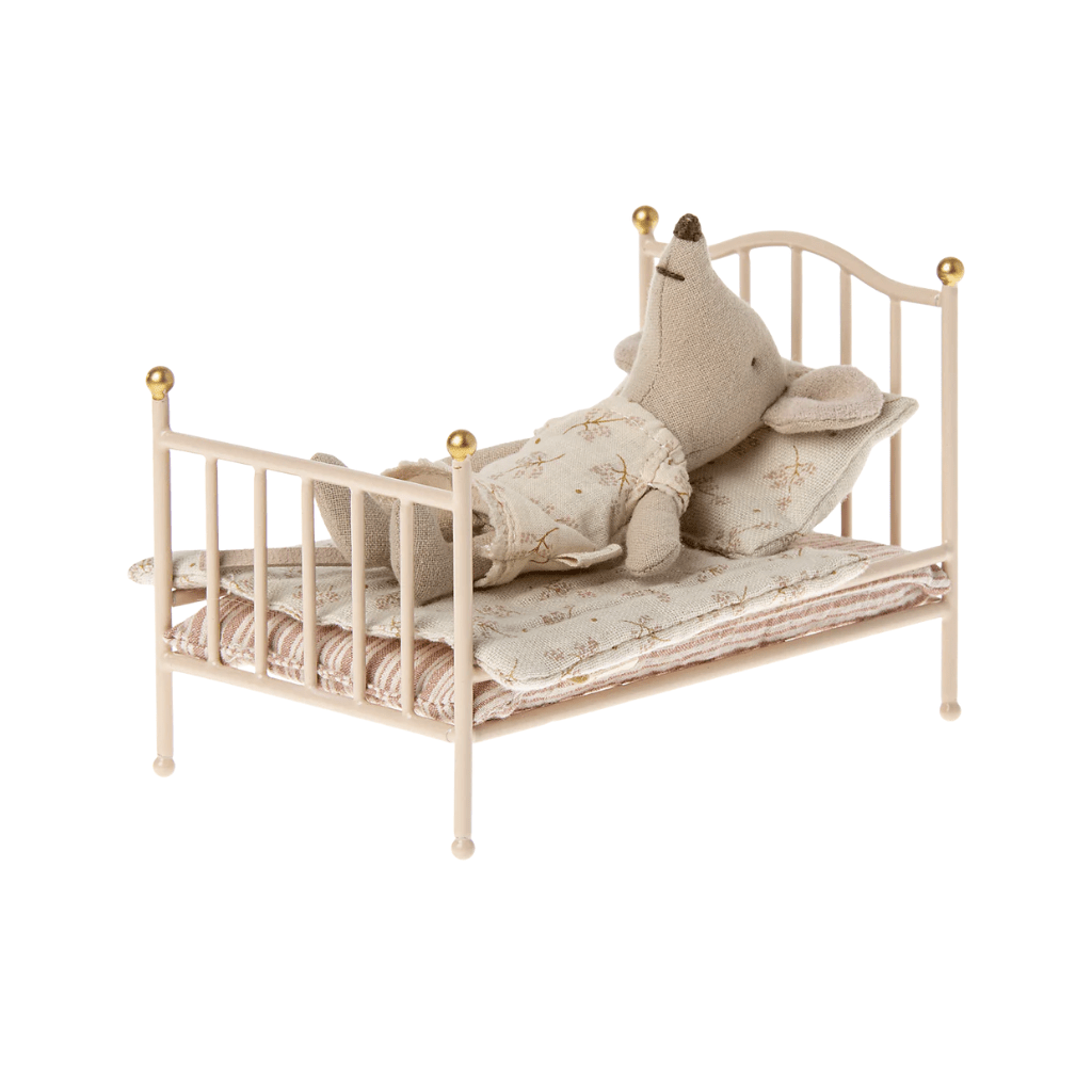 Mouse vintage bed rose | Maileg