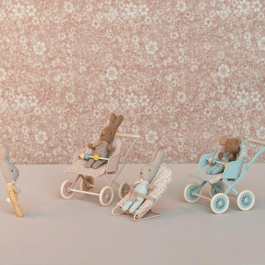 Stroller baby rose | Maileg