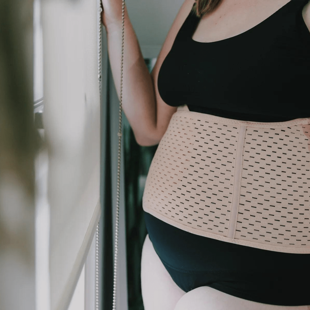 Postpartum belly band