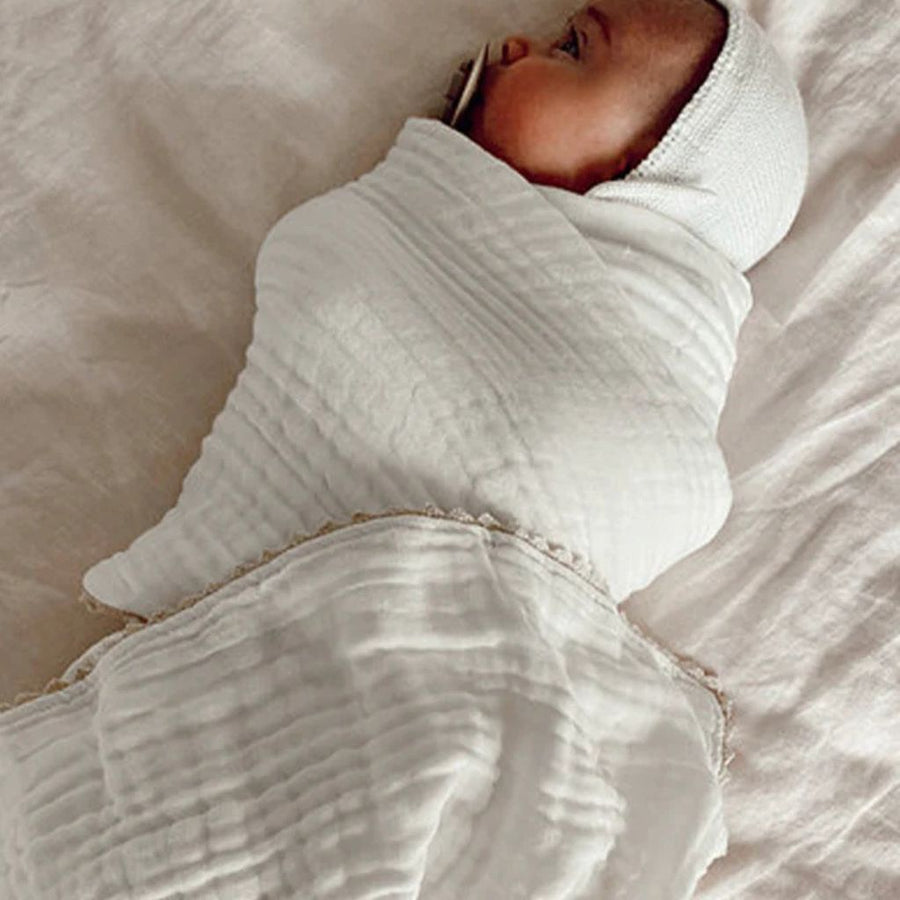 Six ply gauze lace blanket | Milk | Bundl
