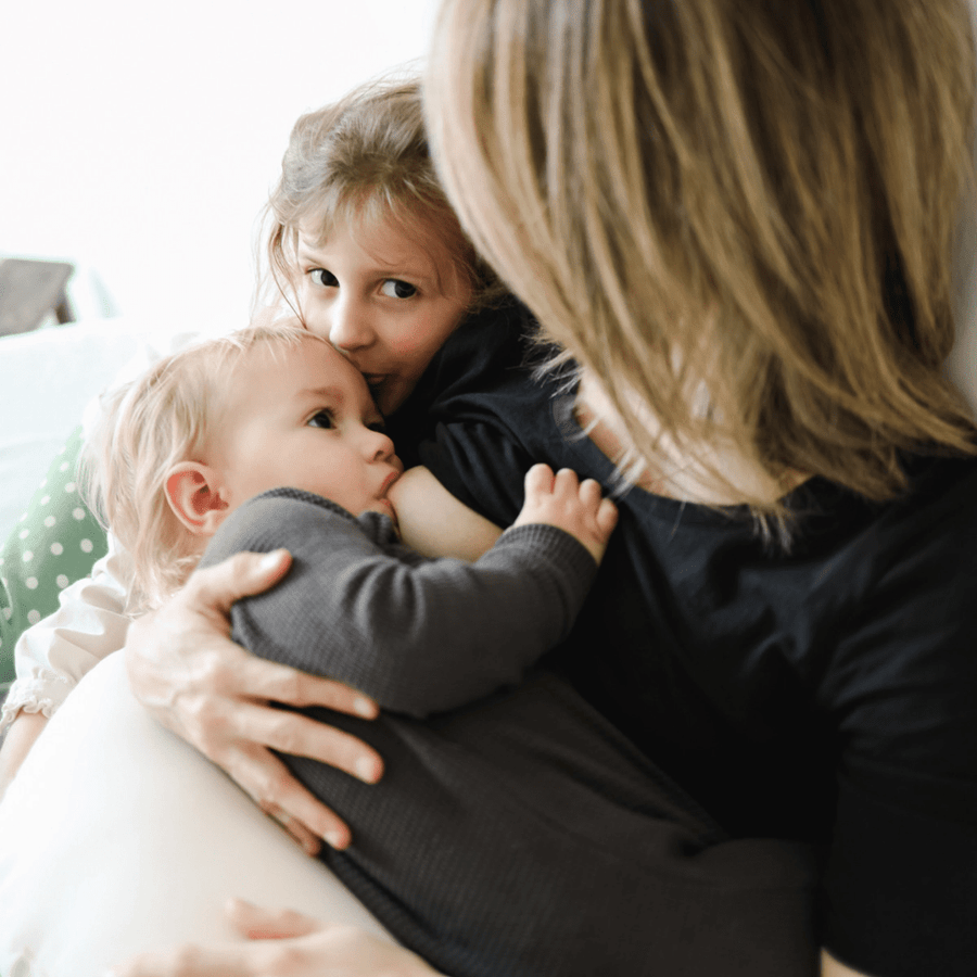 Snuggle Me® organic feeding and support pillow | Snuggle Me Organic