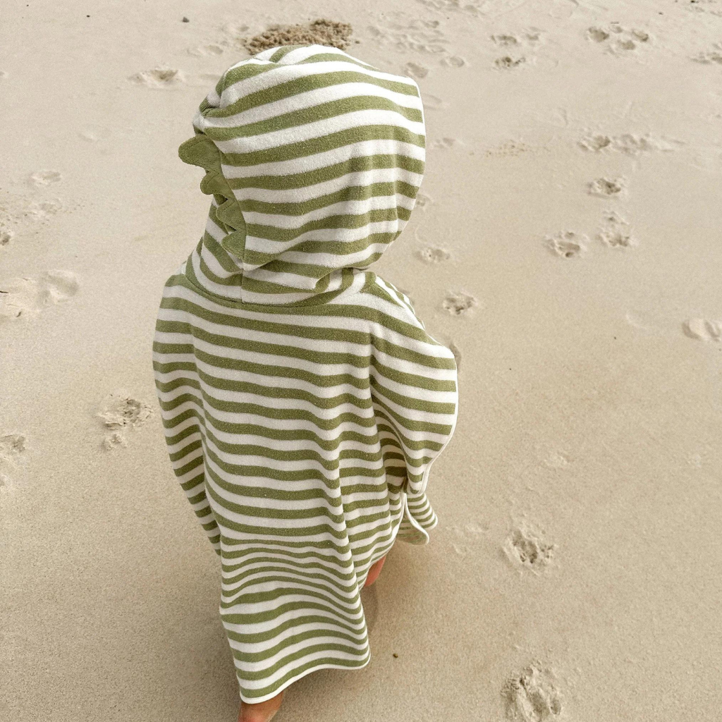 Kids character hooded towel | Into the wild khaki